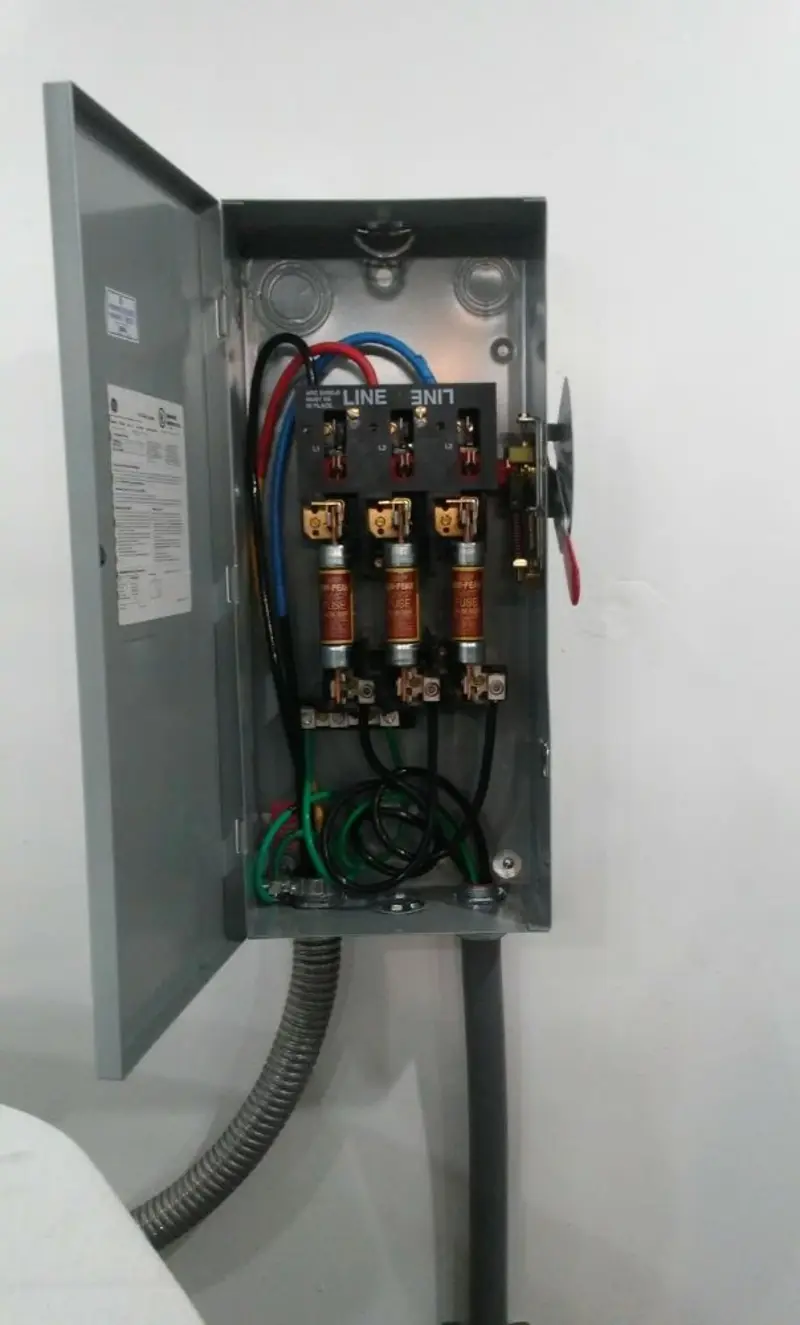 Three-phase disconnect switch installed for Electrical Wiring & Rewiring in Farmington
